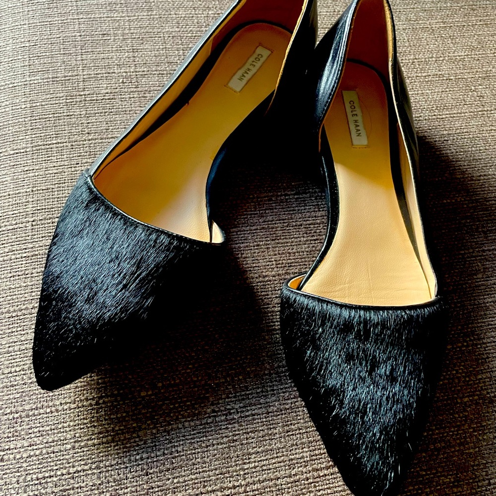 Womens Cole Haan Grand.OS Black Flats Real Dyed Cow Fur Toe 9B Classy Stunning